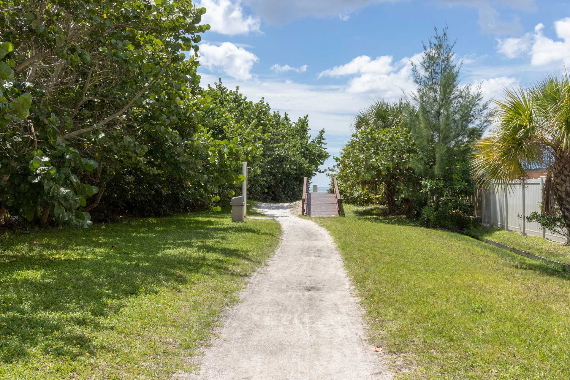 Path to Beach